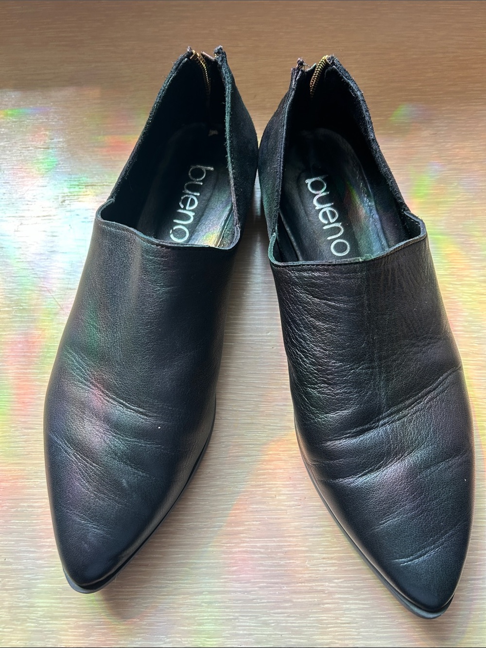 Bueno Black Leather Pointed Back-Zip Mules